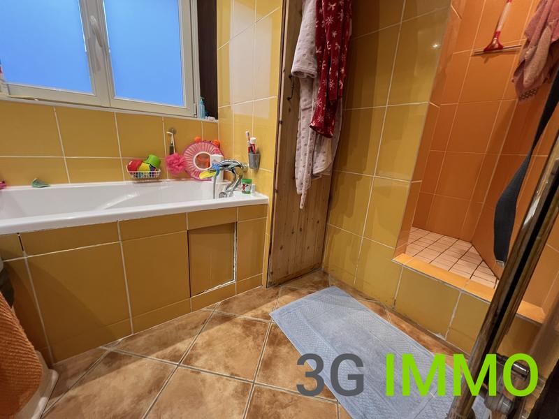 Maison - 170 m² - 7 pièces