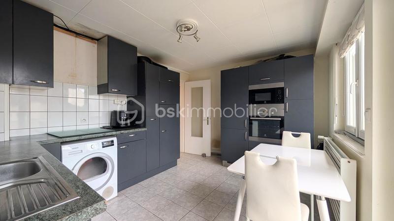 Appartement - 95 m² - 3 pièces