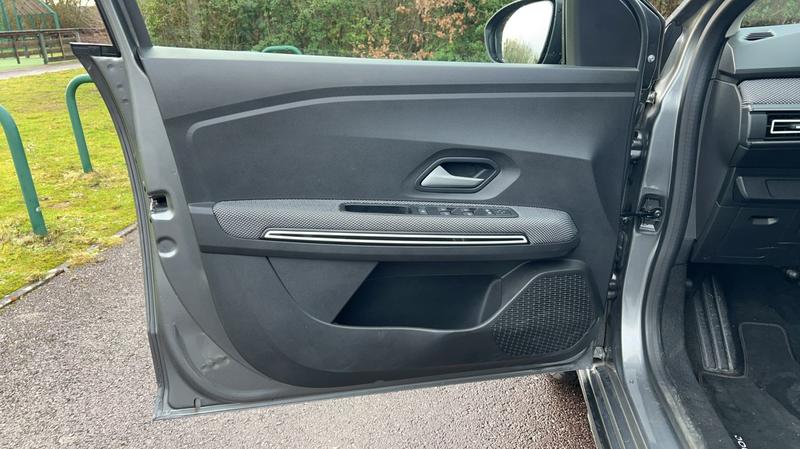 Dacia Jogger 1.6 141 Hybrid Bva6 Extreme