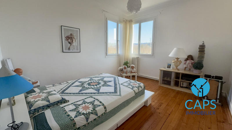 Maison - 105 m² - 5 pièces