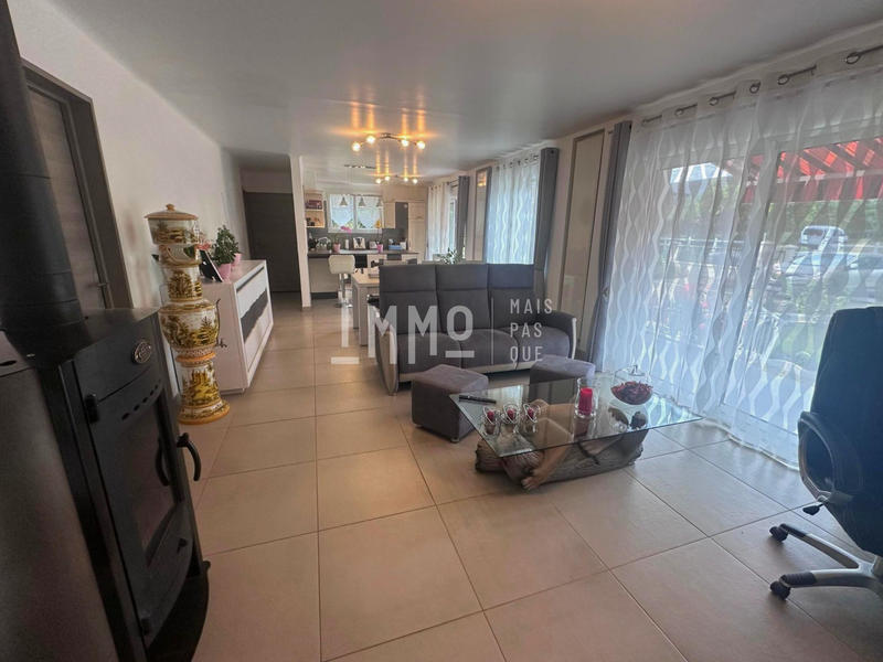 Maison - 103 m² - 4 pièces