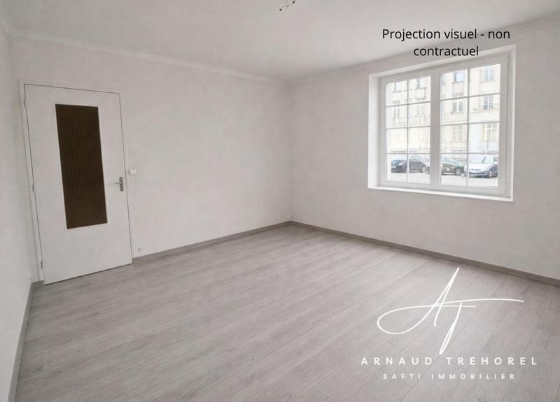 Maison - 230 m² - 7 pièces