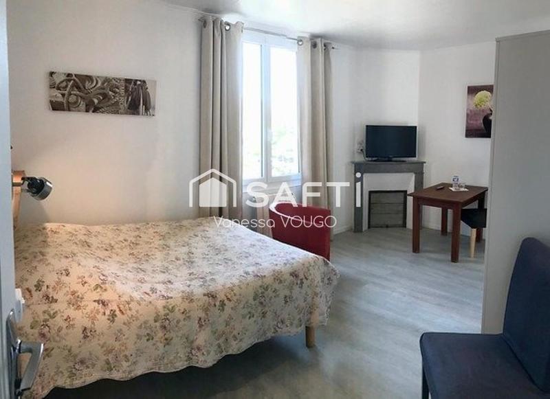 Local commercial - 700 m² - 25 pièces