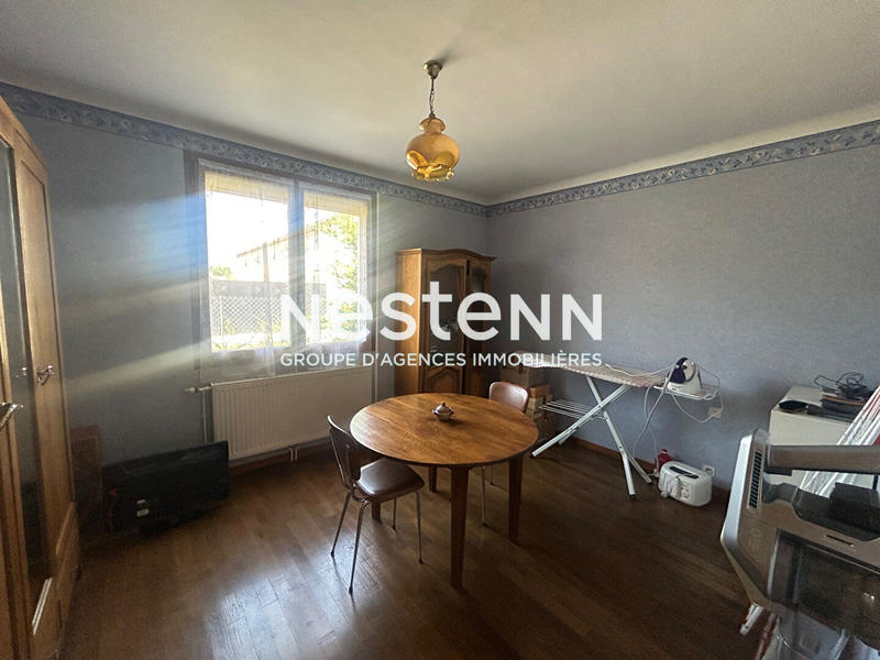 Maison - 142 m² - 8 pièces