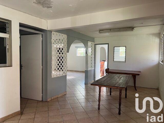 Maison - 200 m² - 5 pièces