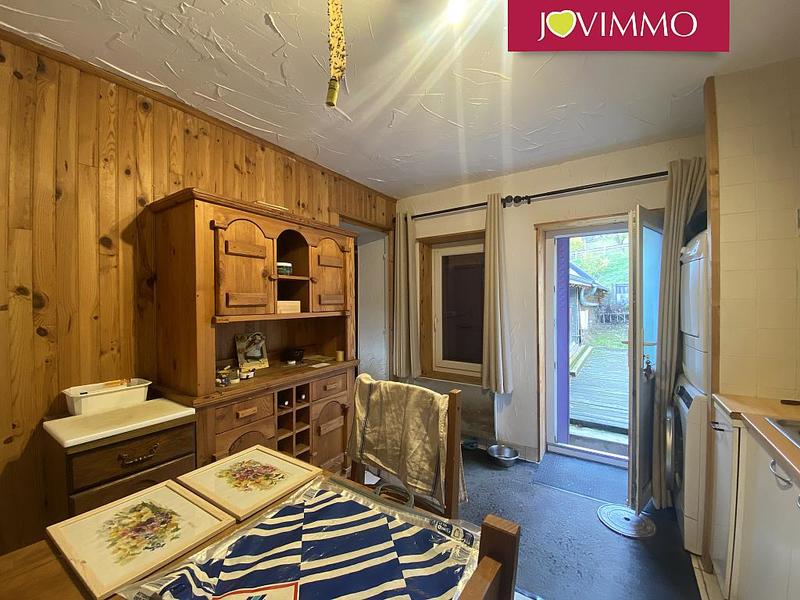 Maison - 335 m² - 16 pièces