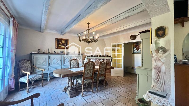 Maison - 187 m² - 9 pièces