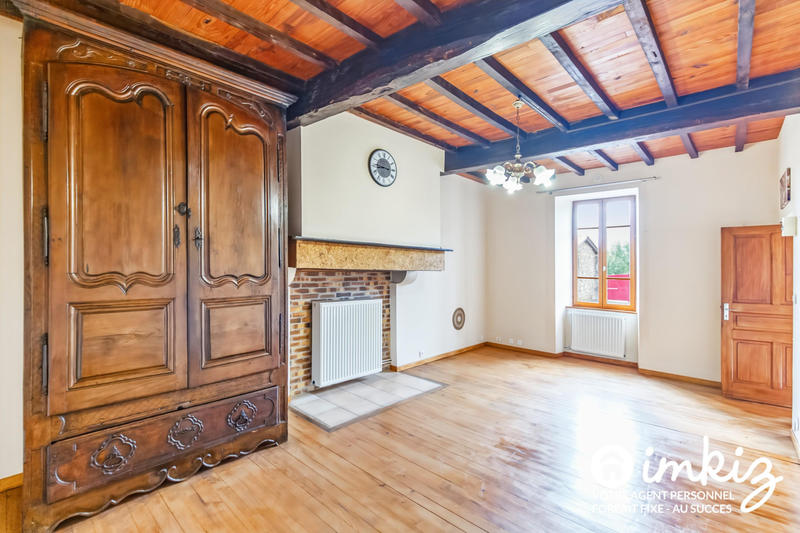 Maison - 305 m² - 6 pièces