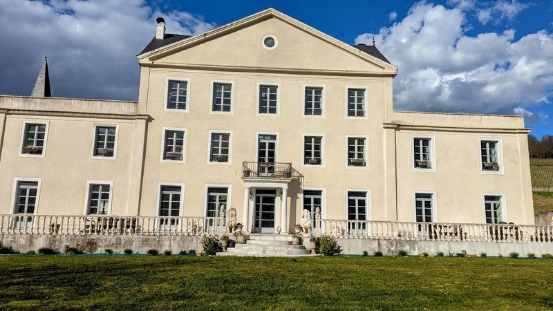 100 lieux 100 massages : Ancrage en Pyrénées