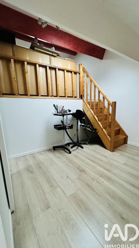 Maison - 186 m² - 8 pièces