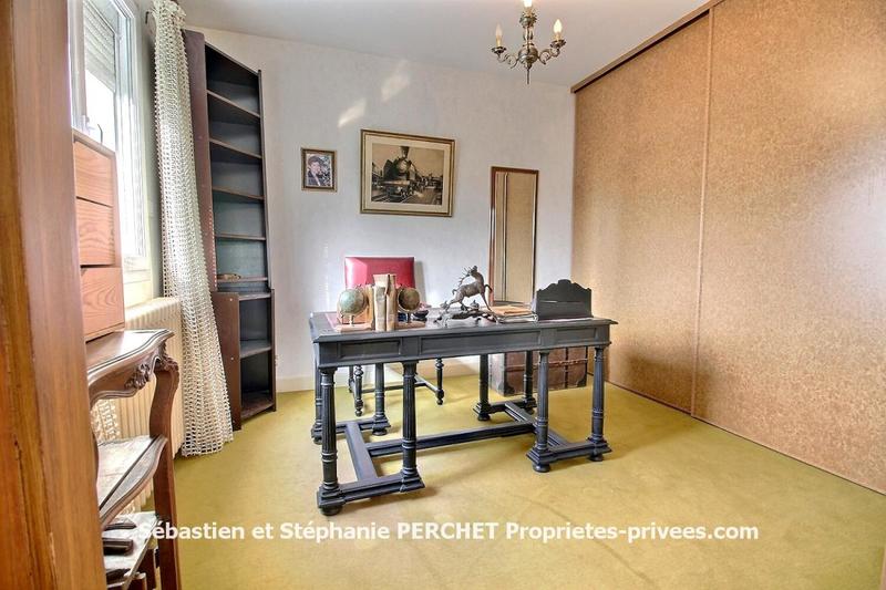 Maison - 150 m² - 5 pièces