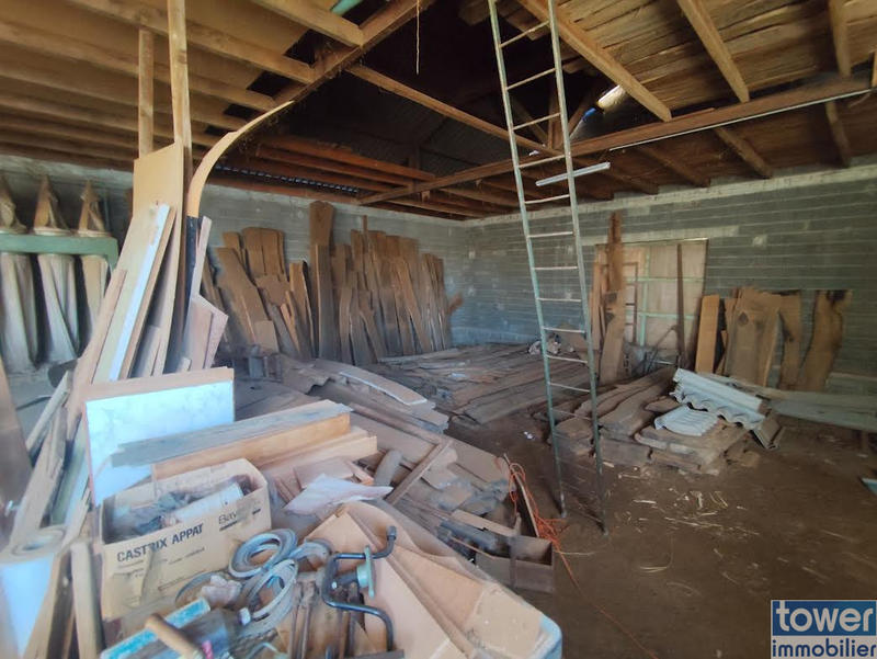 Local d'activités - 343 m²