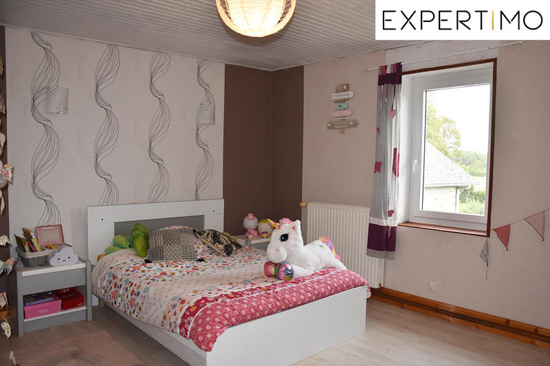 Maison - 190 m² - 6 pièces