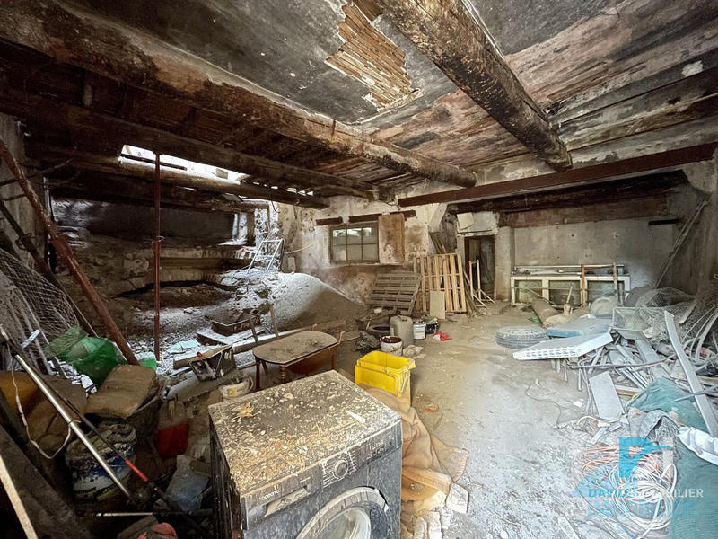 Appartement - 107 m² - 1 pièce