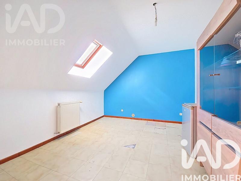 Maison - 189 m² - 9 pièces