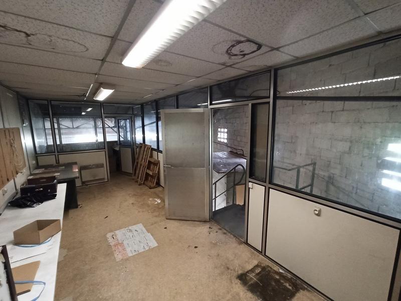 Entrepôt - 510 m²