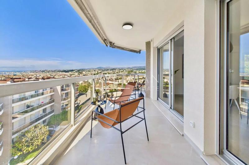 Appartement - 97 m² - 4 pièces