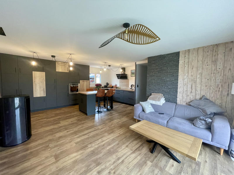 Maison - 77 m² - 4 pièces