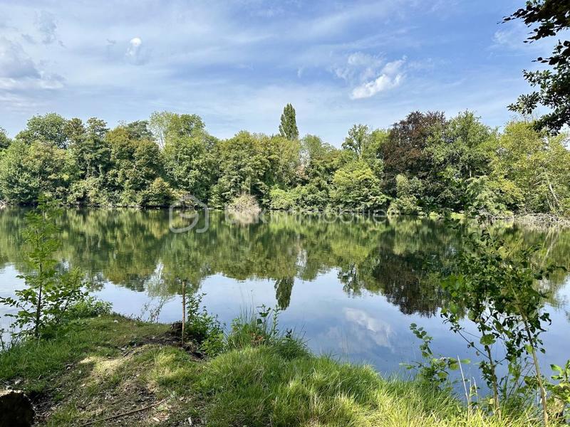 Terrain - 10 000 m²