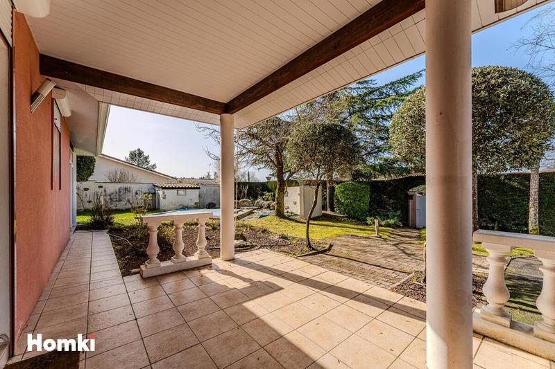 Propriété - 138 m² - 5 pièces