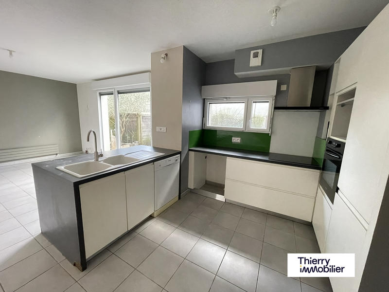 Maison - 90 m² - 4 pièces