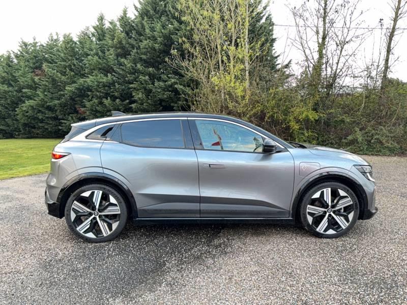 Renault Mégane E-Tech Ev60 220 ch super charge Iconic