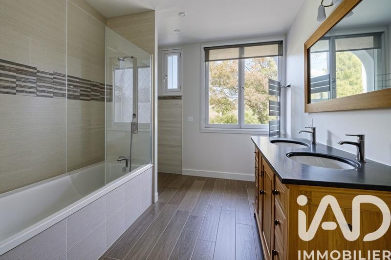 Maison - 158 m² - 6 pièces