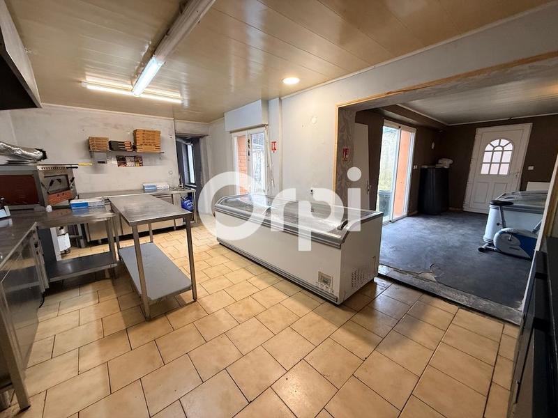 Maison - 176 m² - 3 pièces