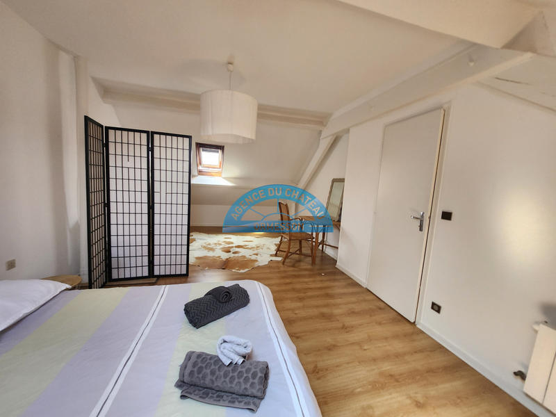 Maison - 180 m² - 8 pièces