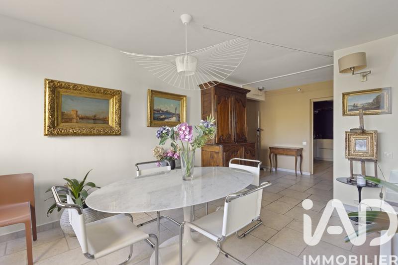 Duplex - 189 m² - 7 pièces