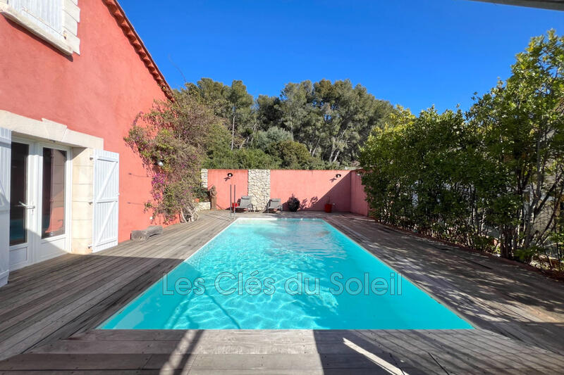 Maison - 170 m² - 8 pièces