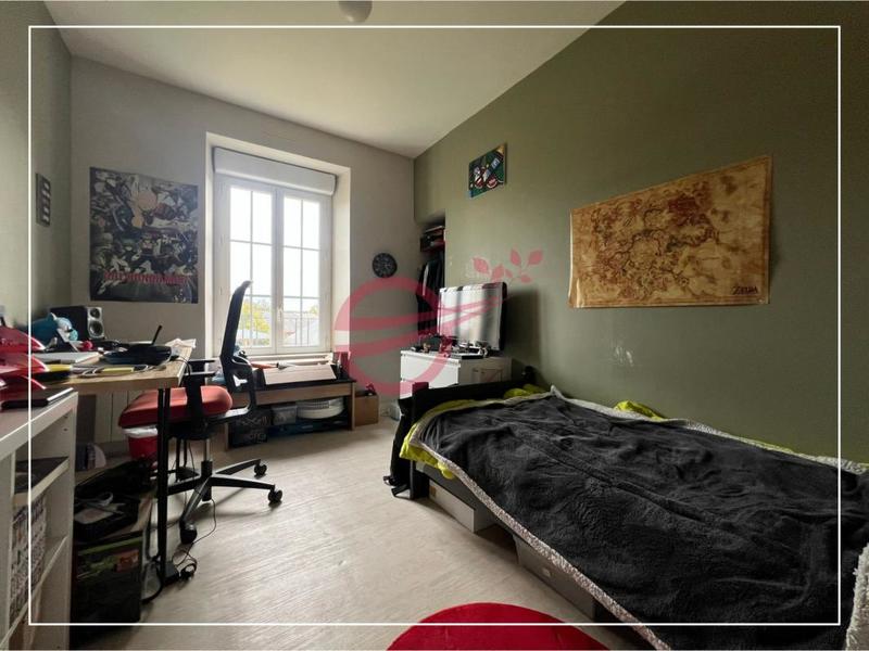 Maison - 140 m² - 7 pièces