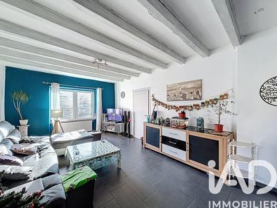 Maison - 204 m² - 6 pièces
