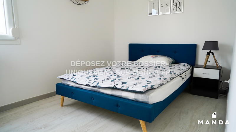 Chambre - 9 m² - 5 pièces