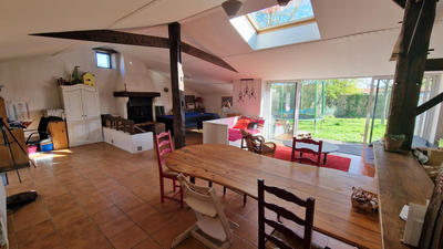 Maison - 140 m² - 4 pièces
