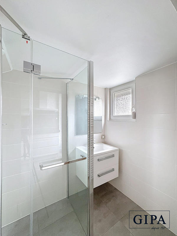 Maison ancienne - 183 m² - 7 pièces