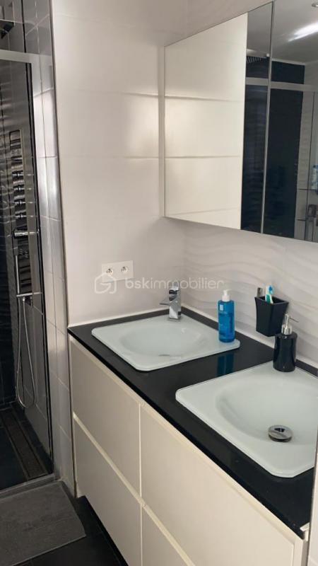 Appartement - 57 m² - 3 pièces