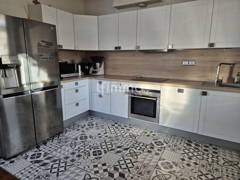 Maison - 140 m² - 5 pièces