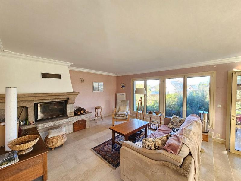 Propriété - 162 m² - 6 pièces