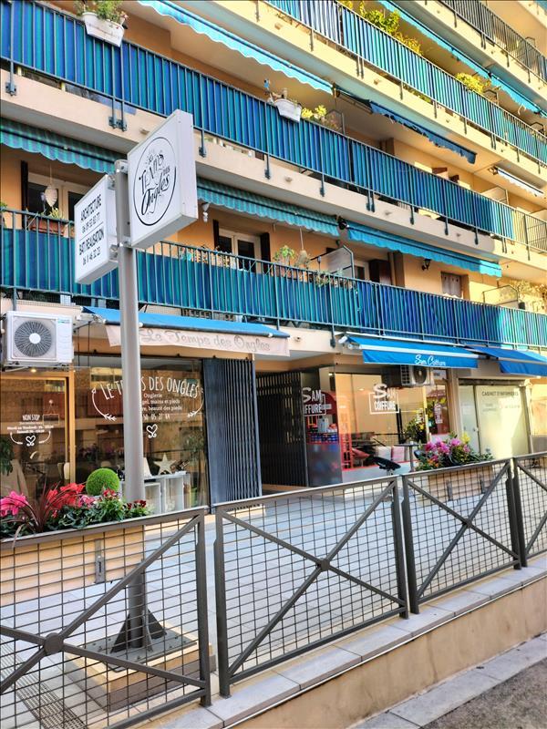 Studio - 28 m² - 1 pièce