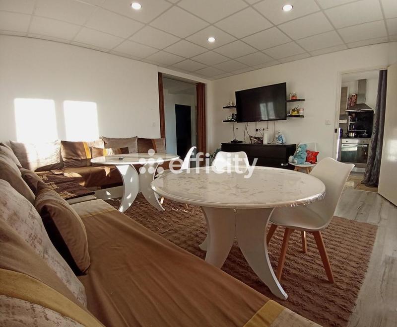 Appartement - 67 m² - 4 pièces