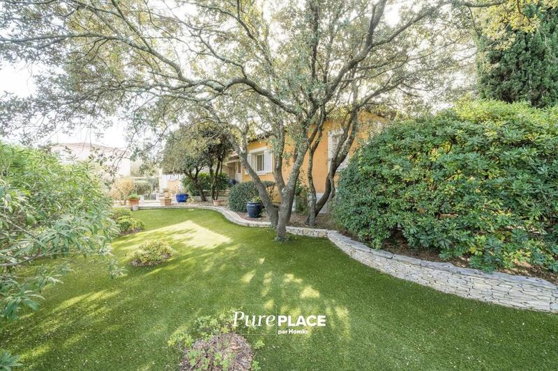 Propriété - 166 m² - 5 pièces