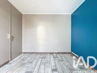 Appartement - 79 m² - 4 pièces