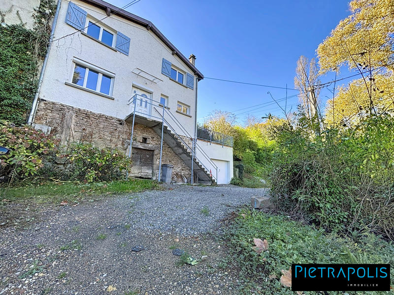 Maison - 145 m² - 6 pièces