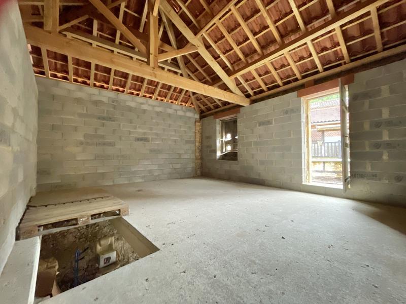 Maison traditionnelle - 261 m² - 18 pièces