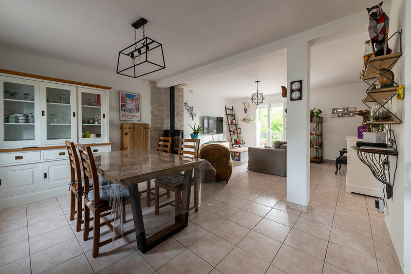 Maison - 109 m² - 6 pièces