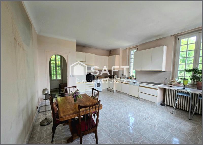 Appartement - 134 m² - 5 pièces