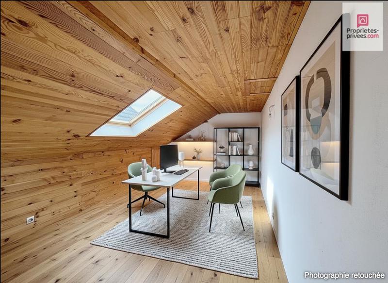 Maison - 89 m² - 5 pièces