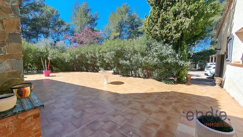 Maison - 183 m² - 6 pièces