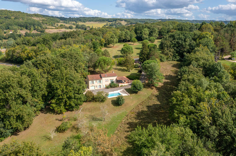 Maison - 128 m² - 6 pièces